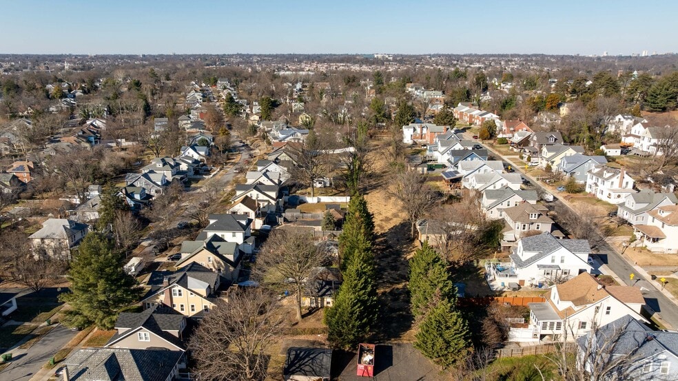 More Photos Of 4906 Harford Rd, Baltimore Religious Facility For Sale