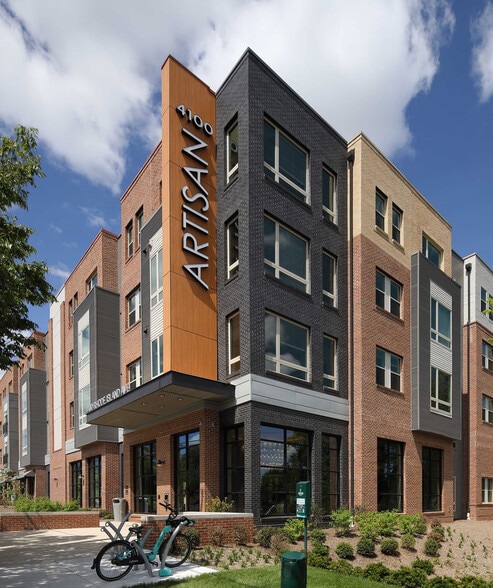 More Photos Of 3910-3912 Rhode Island Ave, Brentwood Freestanding For Lease