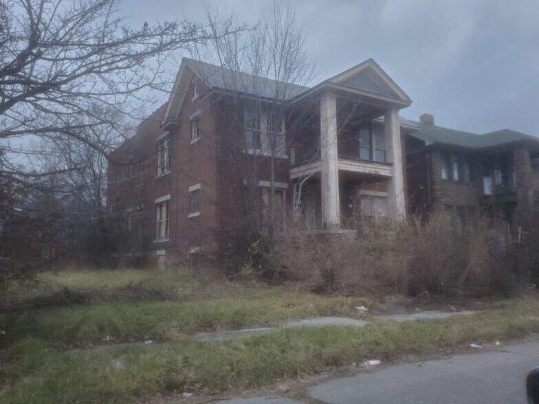 More Photos Of 8773 Petoskey Ave, Detroit Apartments For Sale