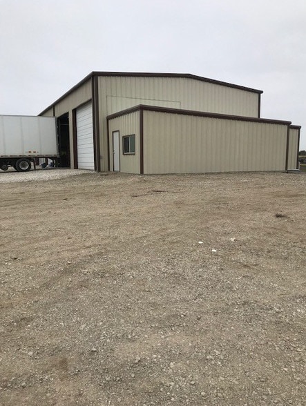 More Photos Of 9975 High Country Ln, Forney Light Manufacturing For Lease