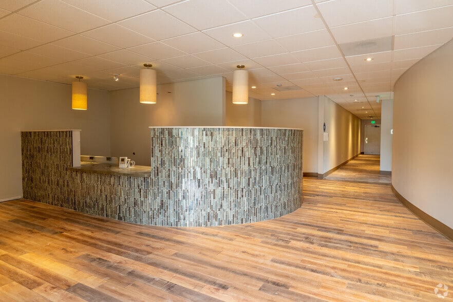 More Photos Of 510-600 E Belvedere Ave, Baltimore Unknown For Lease