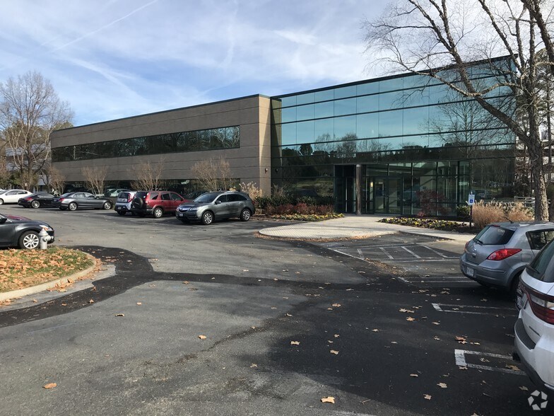 More Photos Of 4301 Dominion Blvd, Glen Allen Office For Lease