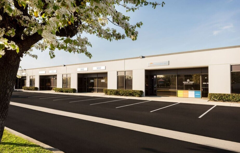 Primary Photo Of 11823 Slauson Ave, Santa Fe Springs Unknown For Lease