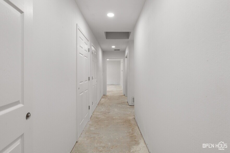 More Photos Of 1317 East St, Graham Medical For Sale