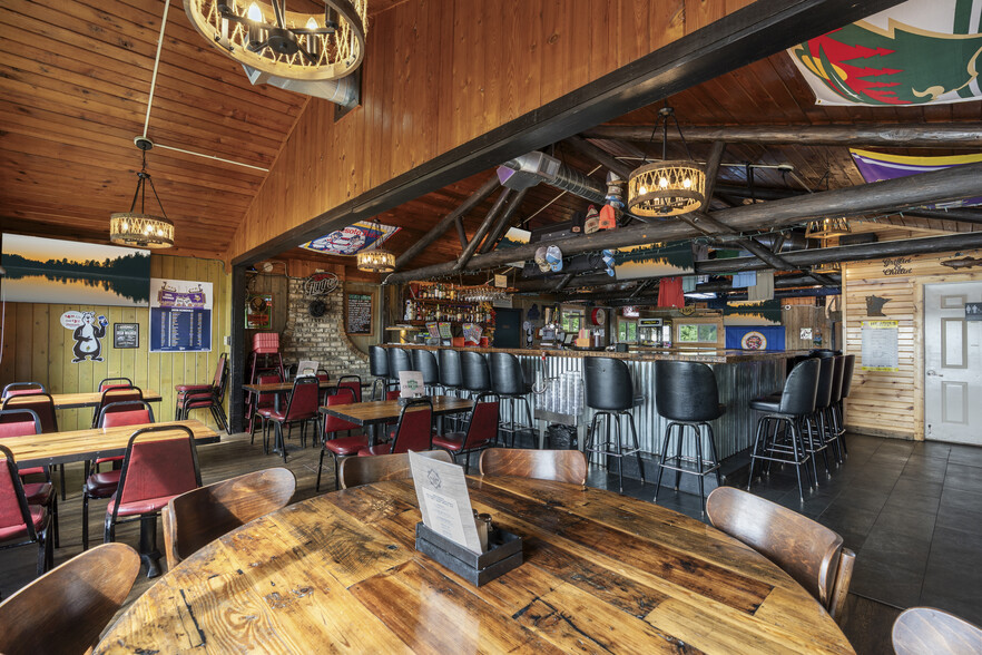 More Photos Of 33350 County Road 3, Crosslake Restaurant For Sale