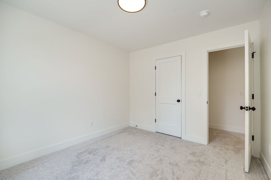 More Photos Of , Dayton Unknown For Sale