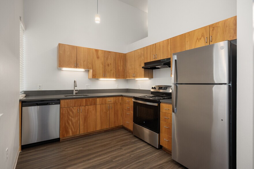 More Photos Of 325 Tormey Ln NE, Bainbridge Island Apartments For Sale