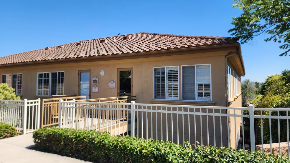More Photos Of 9600 Cuyamaca St, Santee Medical For Sale