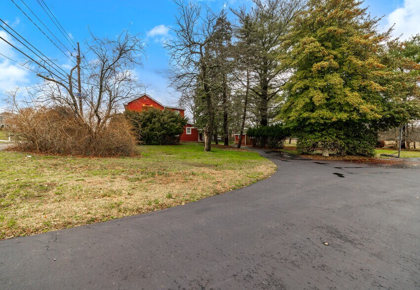 More Photos Of 90 Peters Ln, Blackwood Specialty For Sale