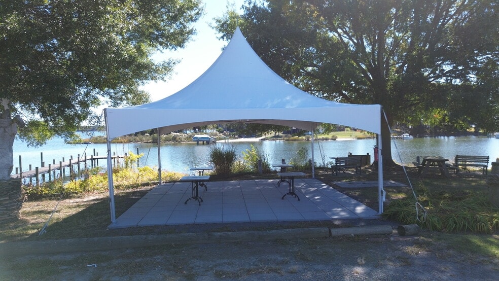 More Photos Of 38869 Morris Point Rd, Abell Restaurant For Sale