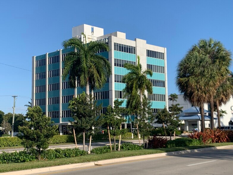 More Photos Of 3471 N Federal Hwy, Fort Lauderdale Office For Lease