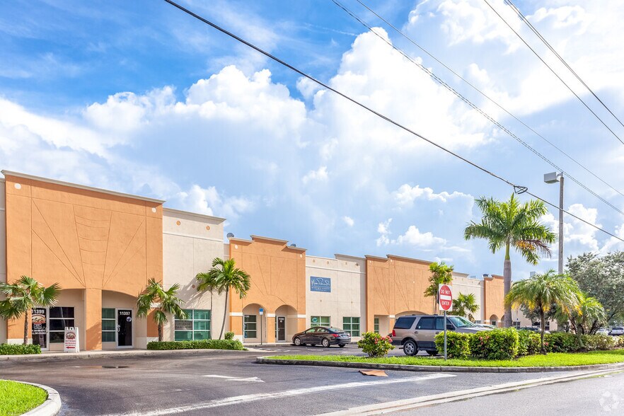 More Photos Of 11379-11399 NW 122nd St, Medley Warehouse For Sale