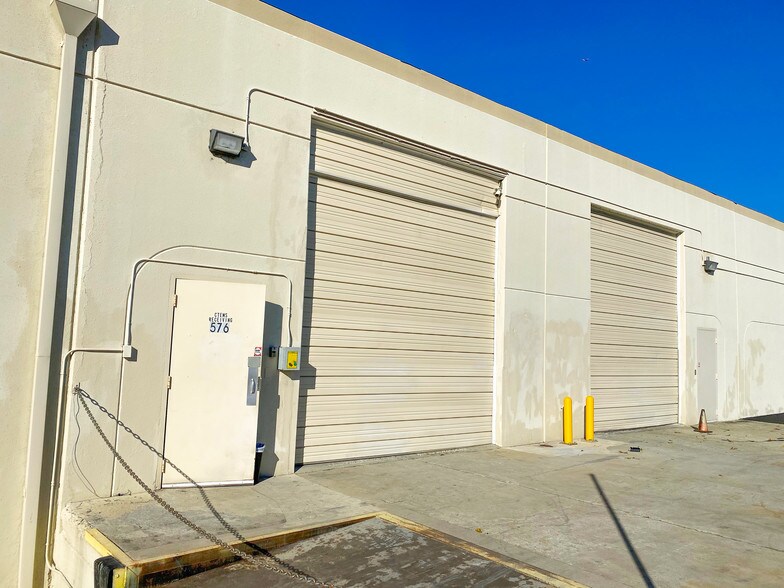 More Photos Of 550-576 Sycamore Dr, Milpitas Research And Development For Sale