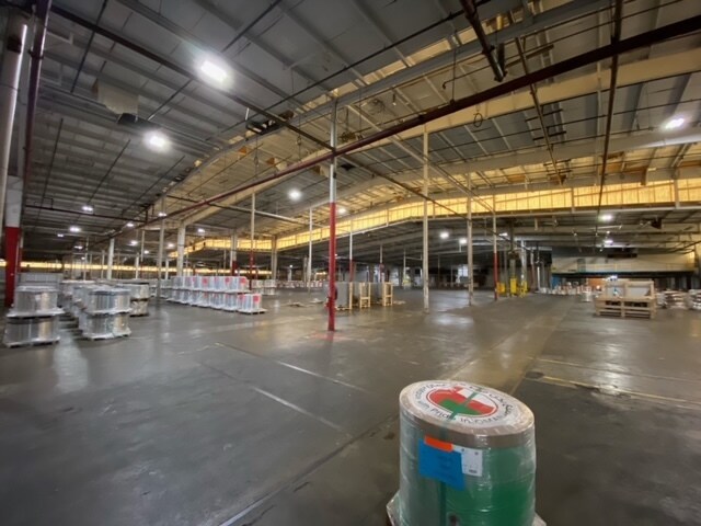 More Photos Of 901 Fisher Rd, Longview Industrial For Sale