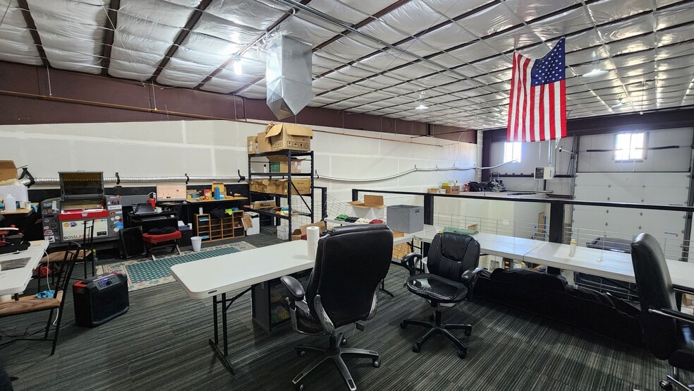 More Photos Of 478 S 2000 W, Springville Warehouse For Lease
