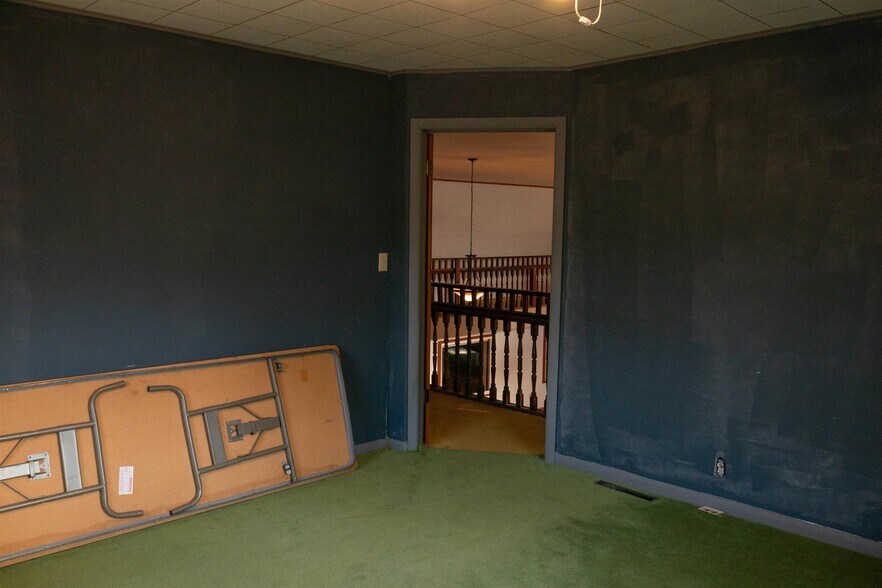 More Photos Of 501 S Topeka St, El Dorado Specialty For Sale