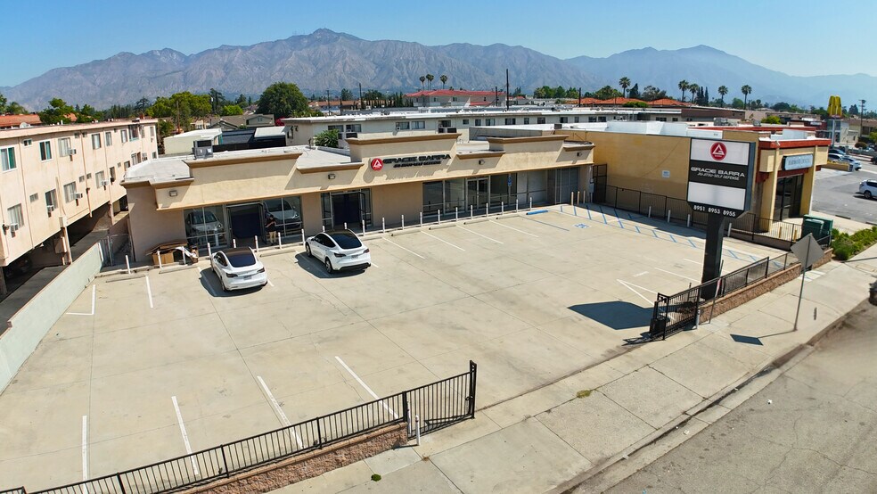 More Photos Of 8951-8955 Duarte Rd, San Gabriel Freestanding For Lease