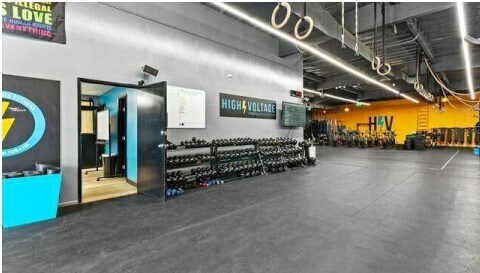 More Photos Of 219 W Palm Ave, Burbank Manufacturing For Sale