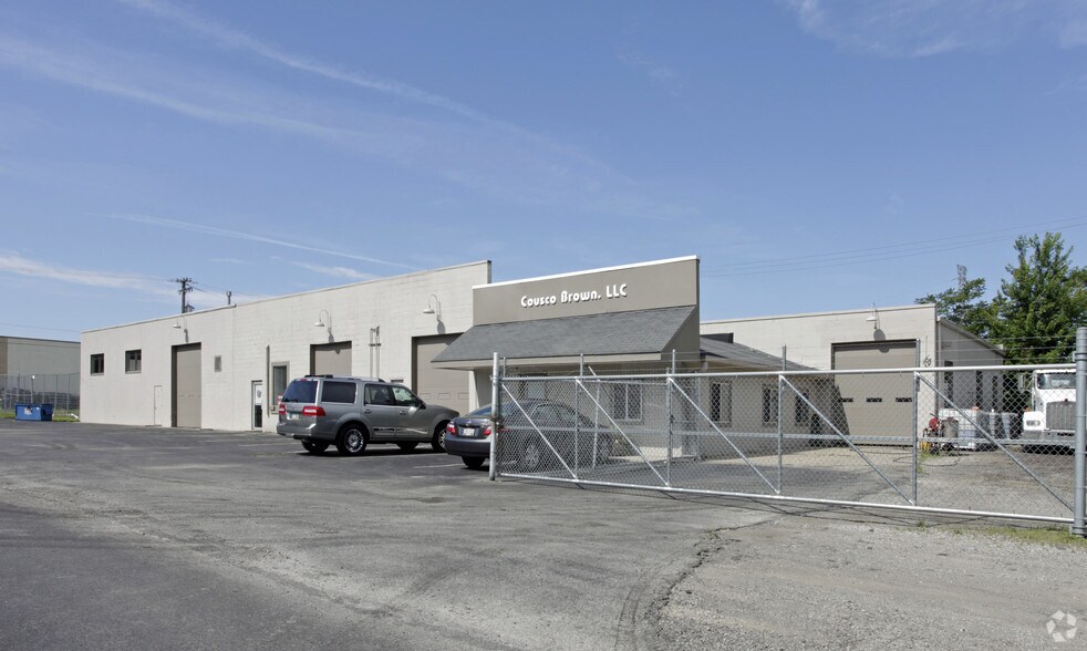 Primary Photo Of 111 Burbank Dr, Toledo Service For Lease