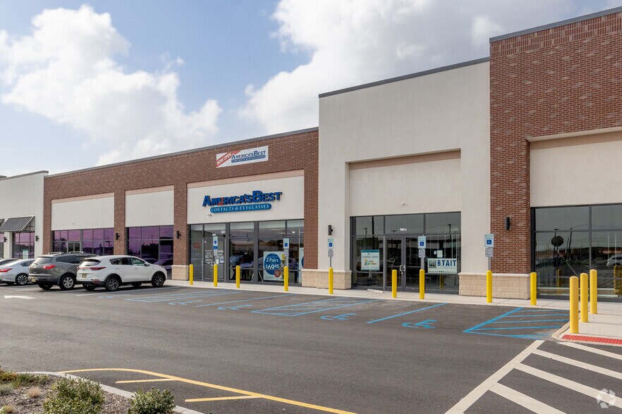 More Photos Of W Edgar Rd, Linden General Retail For Lease