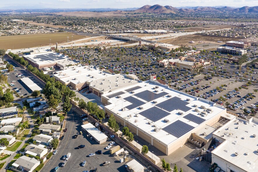 More Photos Of 12239-12571 Limonite Ave, Eastvale Unknown For Lease