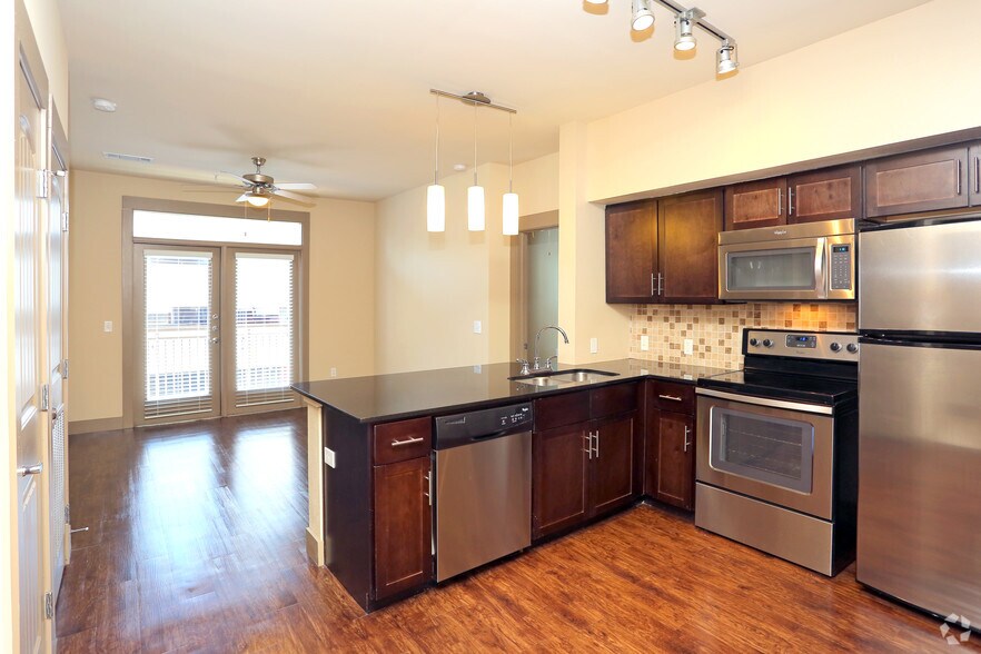 More Photos Of 1325 N Walker Ave, Oklahoma City Apartments For Lease