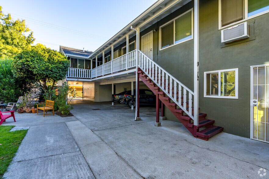 More Photos Of 2811 F St, Sacramento Apartments For Sale