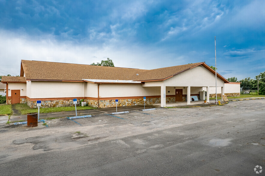 Primary Photo Of 1936 Abacus Rd, Holiday Lodge Meeting Hall For Lease