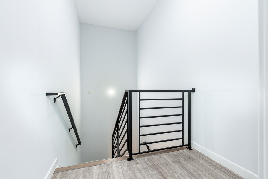 More Photos Of 2301 Frankford Ave, Philadelphia Apartments For Sale