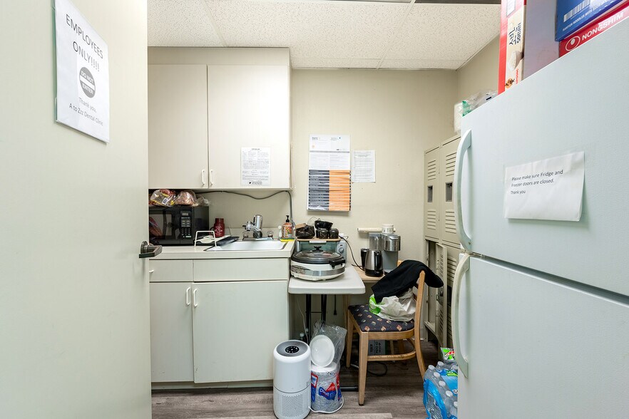 More Photos Of 5631 Lincoln Ave, Cypress Medical For Lease