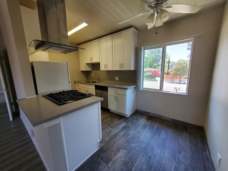 More Photos Of 4133 La Crescenta Ave, La Crescenta Apartments For Sale