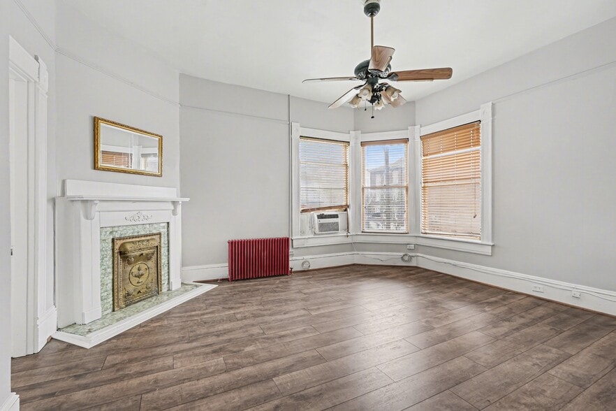 More Photos Of 1122 Caroline St, Fredericksburg Apartments For Sale