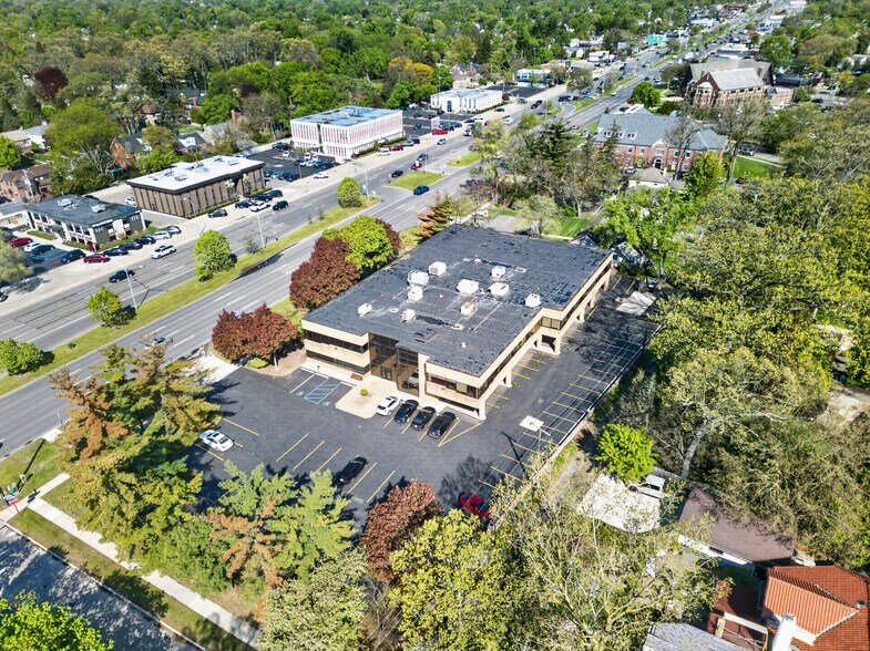 More Photos Of 26622 Woodward Ave, Royal Oak Office For Lease