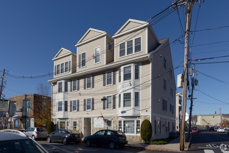 More Photos Of 10 Porter St, Stoughton Office Residential For Sale