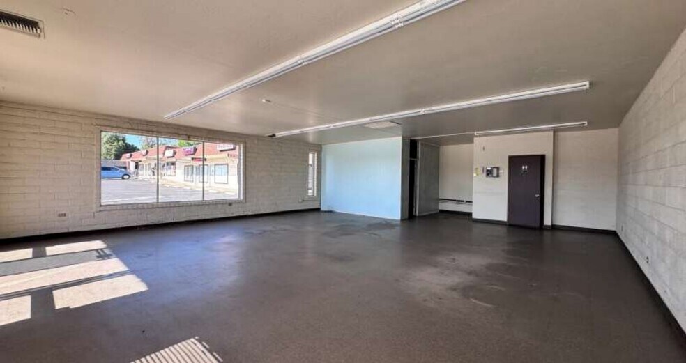 More Photos Of 2920-2972 Churn Creek Rd, Redding Unknown For Lease