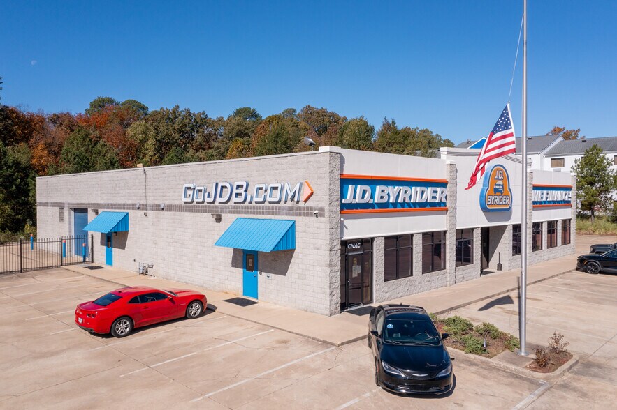 More Photos Of 5719 I-55 S Frontage Rd, Jackson Auto Dealership For Sale