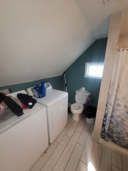 More Photos Of 2536 Indianapolis Ave, Indianapolis Apartments For Sale