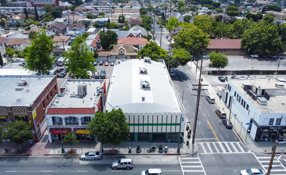 More Photos Of 2700 N Broadway, Los Angeles Freestanding For Lease