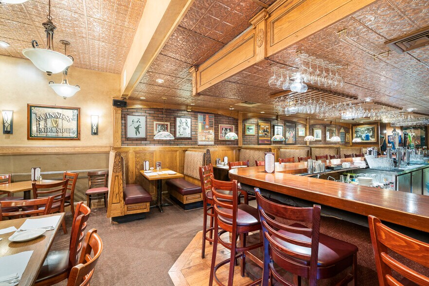 More Photos Of 62-64 E Mcfarlan St, Dover Restaurant For Sale