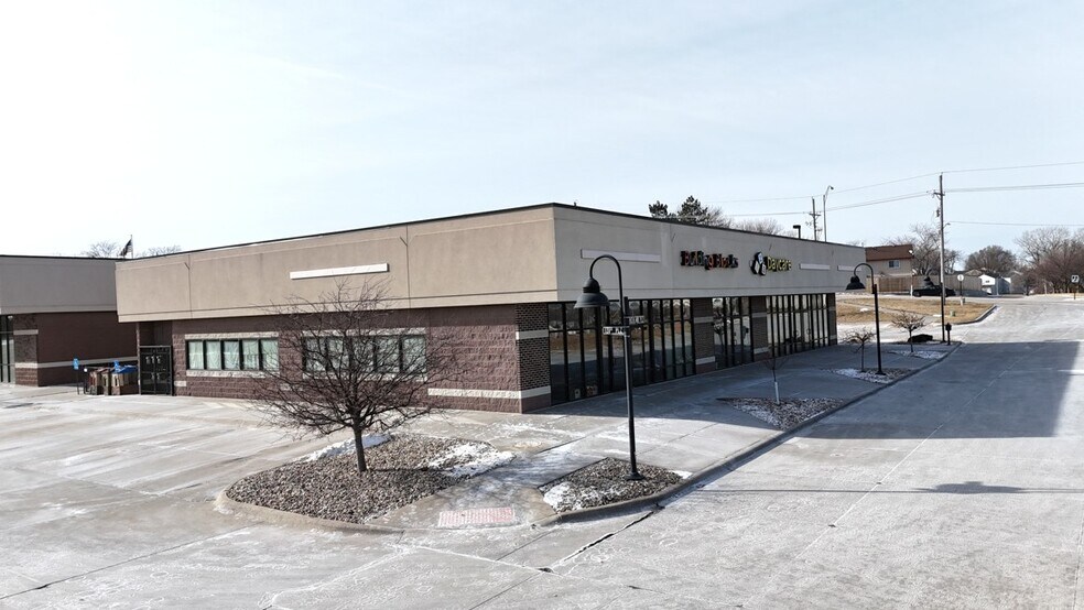 More Photos Of 13151 Richland Plz, Omaha Daycare Center For Sale