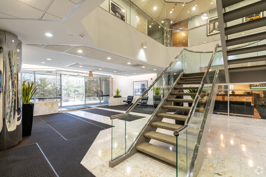 More Photos Of 14 Walsh Dr, Parsippany Office For Lease