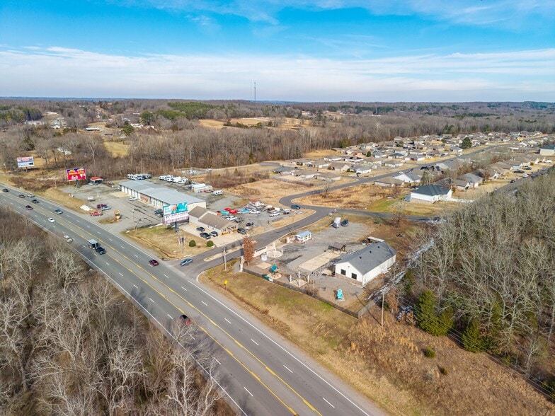 More Photos Of 1915 Walkers Trl, Conway General Retail For Sale