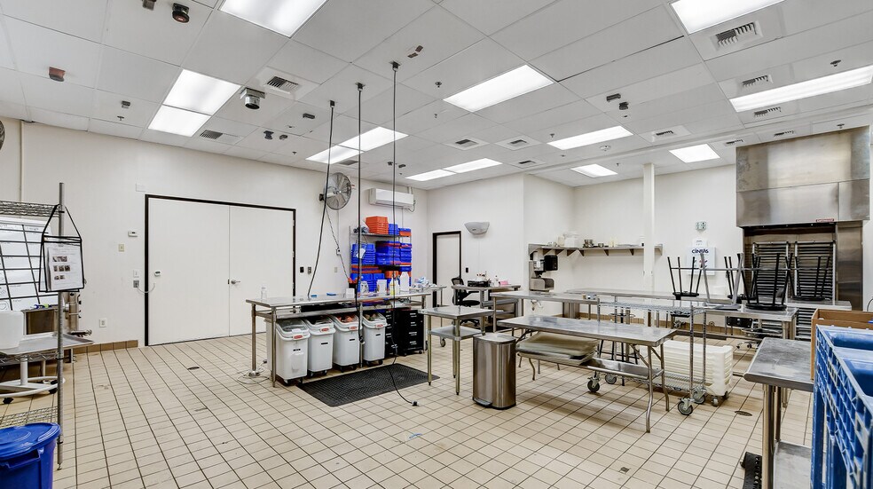 More Photos Of 3443 Neeham Rd, North Las Vegas Light Manufacturing For Lease