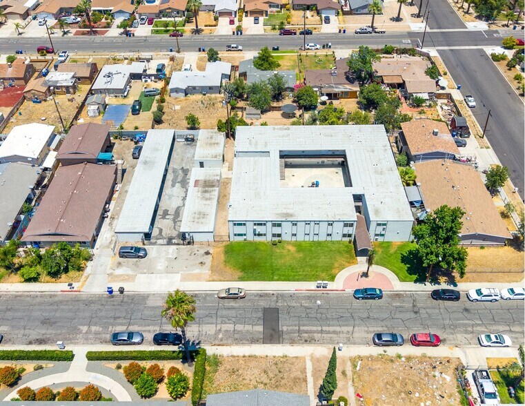 More Photos Of 26674 Ward St, Highland Apartments For Sale
