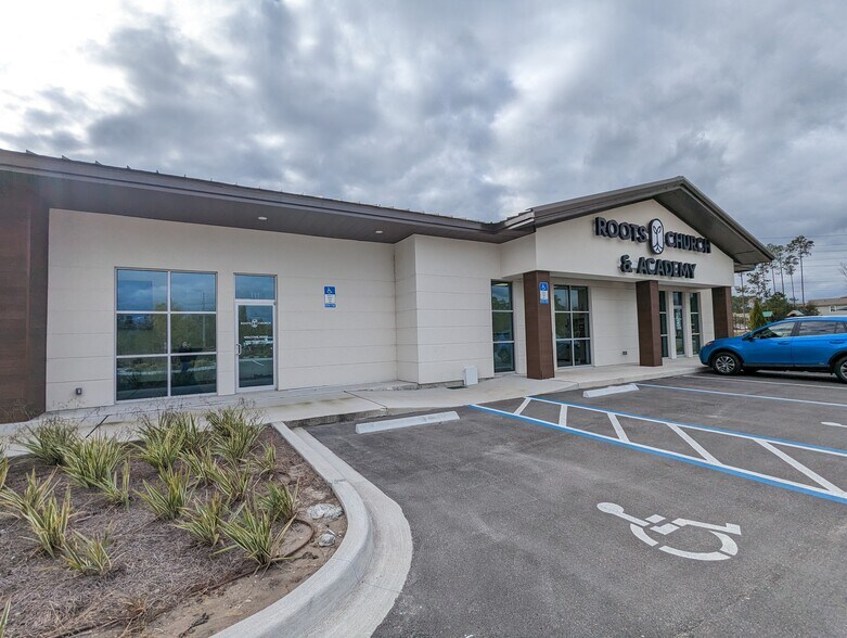 More Photos Of 2050 St Johns Pky, Saint Johns Medical For Lease