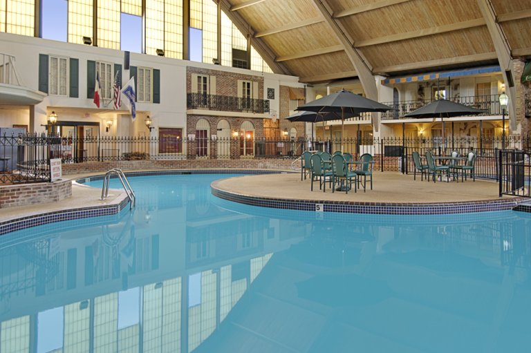 More Photos Of 2759 Mount Pleasant St, Burlington Hotel For Sale