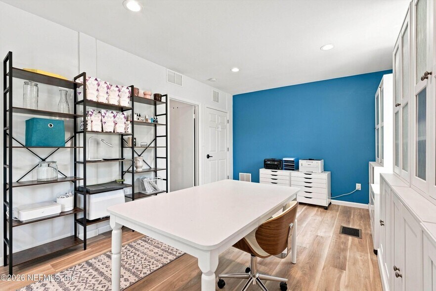 More Photos Of 2103 Atlantic Blvd, Jacksonville Office For Sale