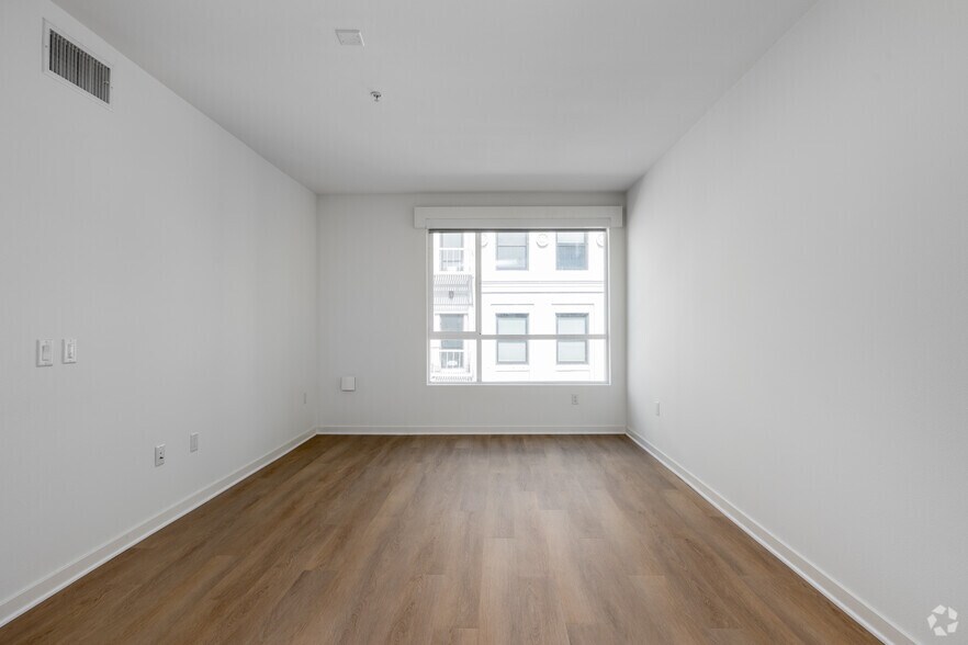 More Photos Of 1120 W 6th St, Los Angeles Apartments For Lease