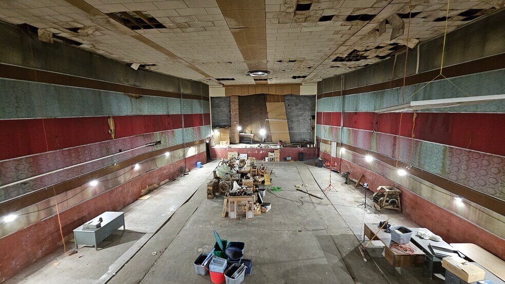 More Photos Of 546 Main St, Gooding Storefront For Sale
