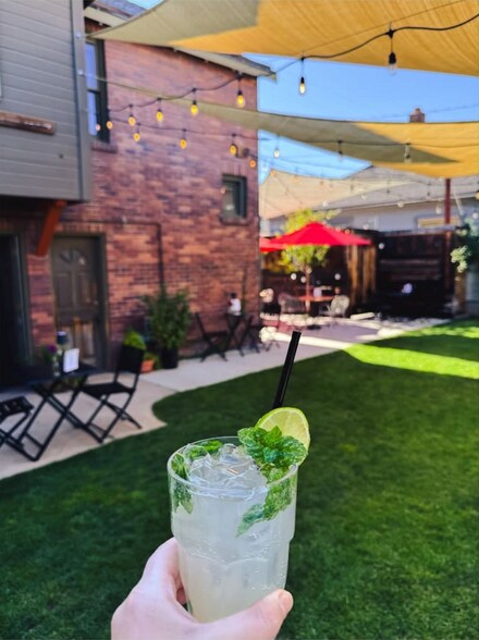 More Photos Of 725 S Center St, Reno Restaurant For Lease